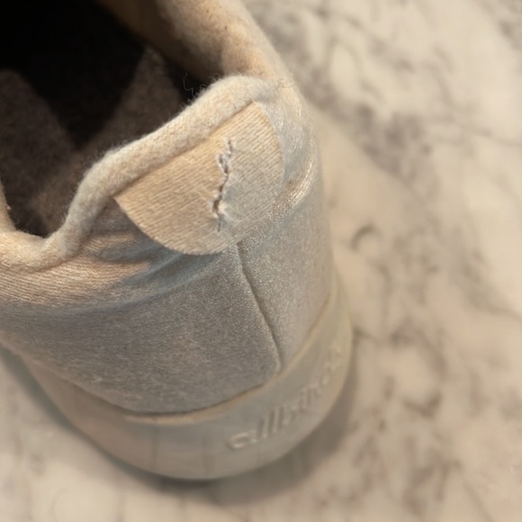 All White Allbird Men’s 11 Wool Runners - Picture 12 of 14